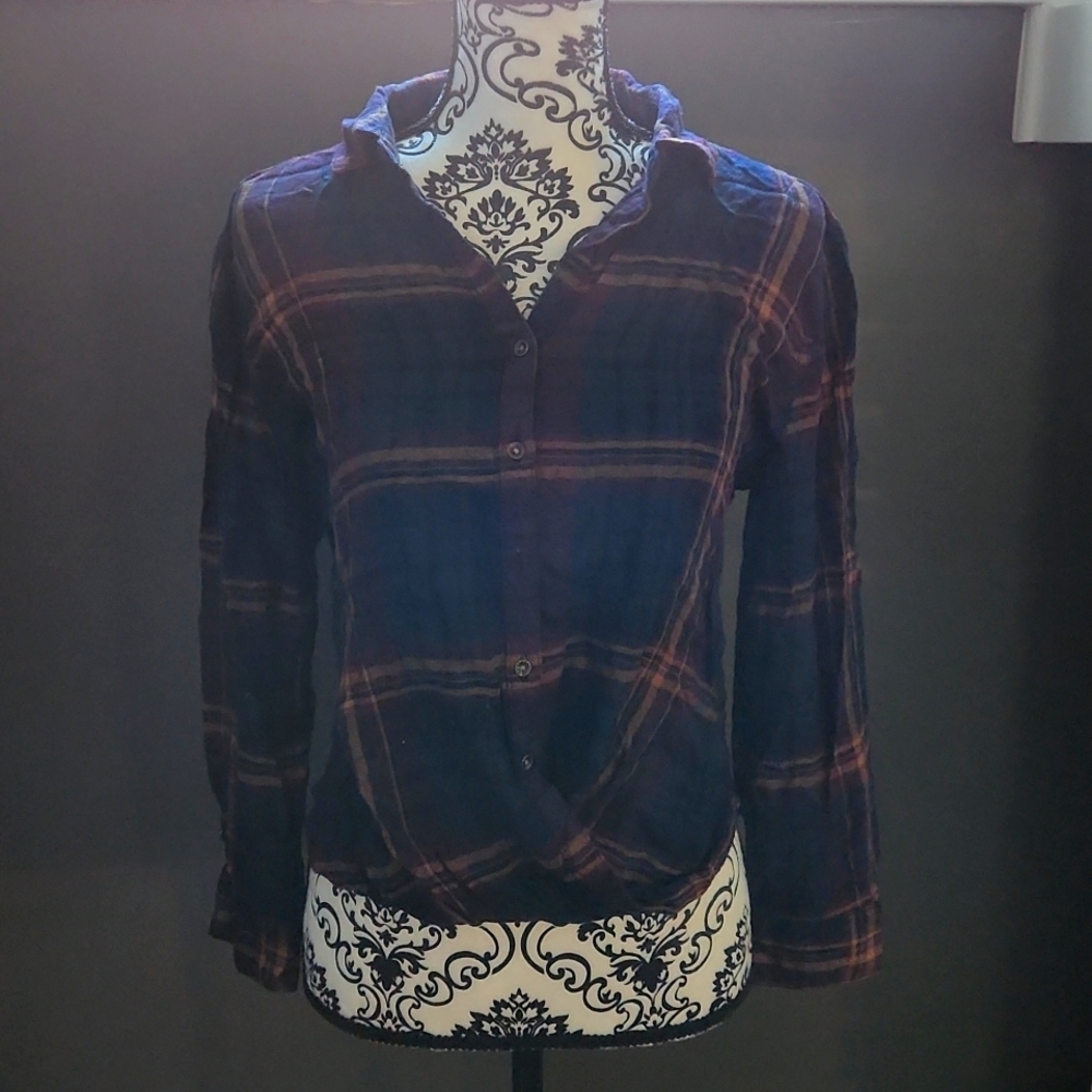 Maurices button up blouse